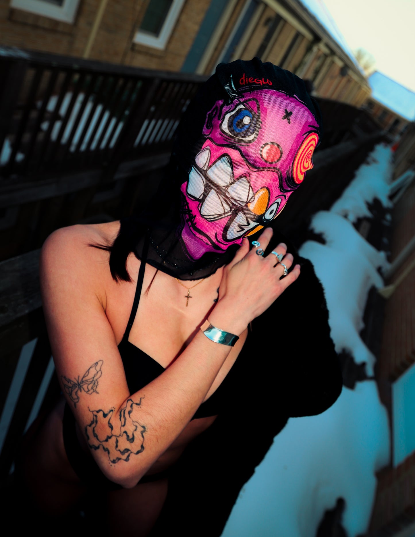 “NO FACE NO CASE” MESH MASK